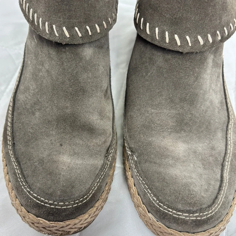 UGG Suede Ankle Boots Womens 7 Brown Back Zip Moccasins Braided Trim Casual Boho